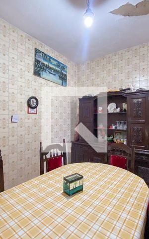 Casa à venda com 172m², 3 quartos e 3 vagas