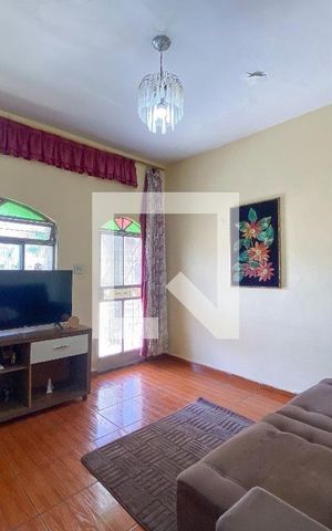 Casa à venda com 172m², 3 quartos e 3 vagas