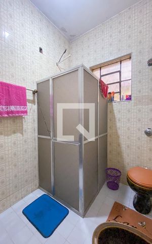 Casa à venda com 172m², 3 quartos e 3 vagas