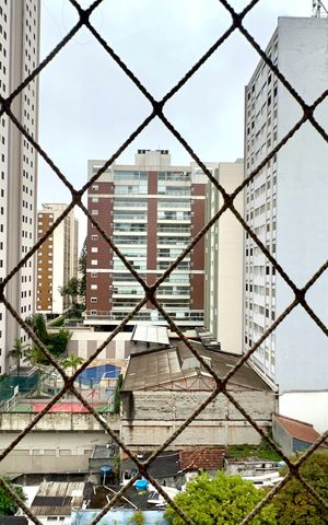 Apartamento à venda com 89m², 2 quartos e 2 vagas Apartamento à venda com 89m², 2 quartos e 2 vagasVaranda