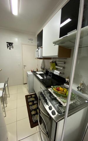 Apartamento à venda com 96m², 2 quartos e 2 vagas Apartamento à venda com 96m², 2 quartos e 2 vagasCozinha