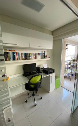 Apartamento à venda com 96m², 2 quartos e 2 vagas Apartamento à venda com 96m², 2 quartos e 2 vagasEscritório