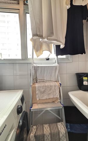 Apartamento à venda com 74m², 2 quartos e 2 vagas Apartamento à venda com 74m², 2 quartos e 2 vagasÁrea de Serviço