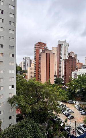 Apartamento à venda com 74m², 2 quartos e 2 vagas Apartamento à venda com 74m², 2 quartos e 2 vagasvis