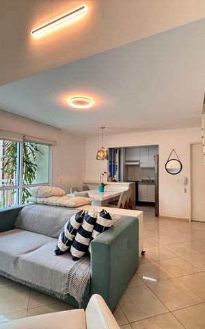 Apartamento à venda com 74m², 2 quartos e 2 vagas Apartamento à venda com 74m², 2 quartos e 2 vagasSala