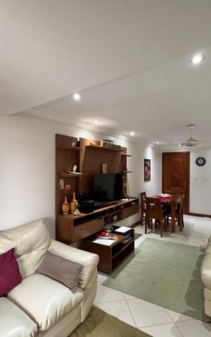 Apartamento à venda com 130m², 3 quartos e 2 vagasSala