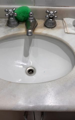 Apartamento à venda com 130m², 3 quartos e 2 vagasSuíte - Banheiro