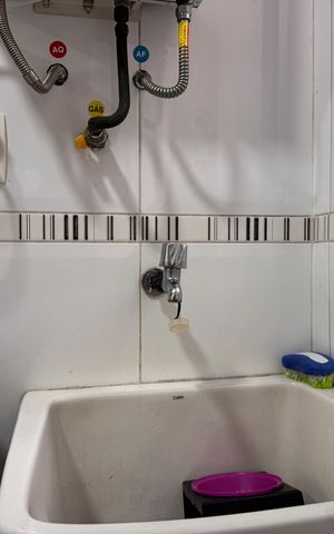 Apartamento à venda com 130m², 3 quartos e 2 vagasCozinha e Área de Serviço