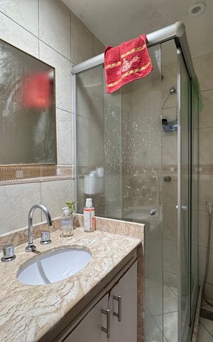 Apartamento à venda com 130m², 3 quartos e 2 vagasBanheiro Social