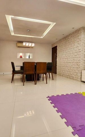 Apartamento à venda com 195m², 4 quartos e 3 vagasVaranda