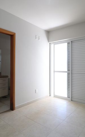 Apartamento para alugar com 130m², 3 quartos e 2 vagasQuarto 3 - Suíte