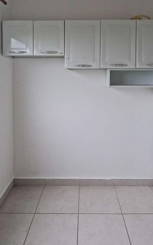 Apartamento para alugar com 33m², 2 quartos e sem vaga Apartamento para alugar com 33m², 2 quartos e sem vagaSala/Cozinha