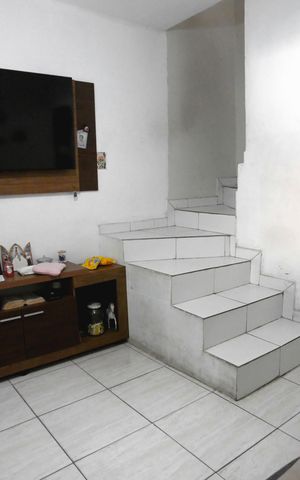 Casa à venda com 125m², 3 quartos e 1 vaga Casa à venda com 125m², 3 quartos e 1 vagaSala 1