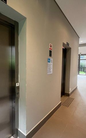 Studio à venda com 25m², 1 quarto e sem vagaElevador