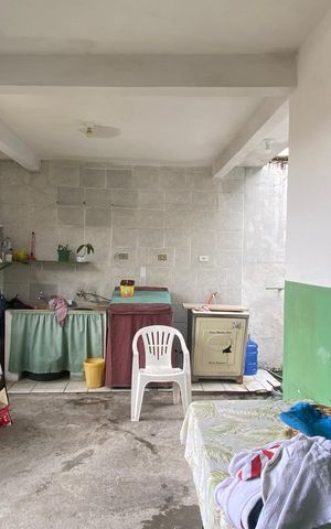Casa à venda com 300m², 3 quartos e 3 vagas Casa à venda com 300m², 3 quartos e 3 vagasÁrea de Serviço