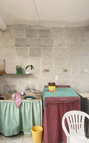 Casa à venda com 300m², 3 quartos e 3 vagas Casa à venda com 300m², 3 quartos e 3 vagasÁrea de Serviço