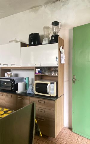 Casa à venda com 300m², 3 quartos e 3 vagas Casa à venda com 300m², 3 quartos e 3 vagasCozinha
