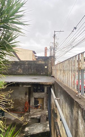 Casa à venda com 300m², 3 quartos e 3 vagas Casa à venda com 300m², 3 quartos e 3 vagasÁrea externa - Garagem