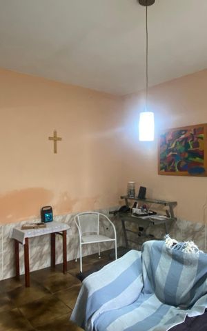 Casa à venda com 300m², 3 quartos e 3 vagas Casa à venda com 300m², 3 quartos e 3 vagasSala