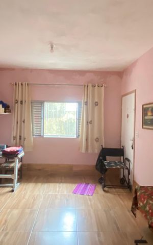 Casa à venda com 300m², 3 quartos e 3 vagas Casa à venda com 300m², 3 quartos e 3 vagasQuarto 1
