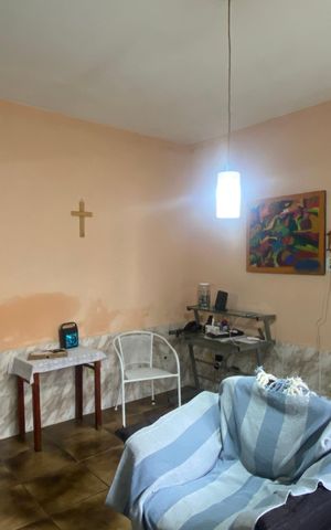 Casa à venda com 300m², 3 quartos e 3 vagas Casa à venda com 300m², 3 quartos e 3 vagasSala