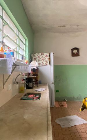 Casa à venda com 300m², 3 quartos e 3 vagas Casa à venda com 300m², 3 quartos e 3 vagasCozinha