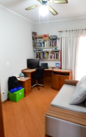 Apartamento à venda com 170m², 4 quartos e 2 vagasQuarto 2