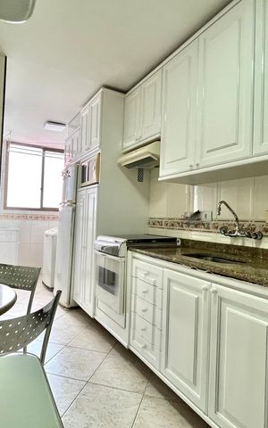 Apartamento para alugar com 93m², 3 quartos e 2 vagas Apartamento para alugar com 93m², 3 quartos e 2 vagasCozinha