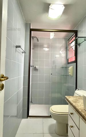 Apartamento para alugar com 93m², 3 quartos e 2 vagas Apartamento para alugar com 93m², 3 quartos e 2 vagasBanheiro Corredor