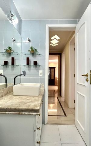Apartamento para alugar com 93m², 3 quartos e 2 vagas Apartamento para alugar com 93m², 3 quartos e 2 vagasBanheiro Corredor