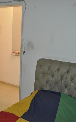Casa de condomínio à venda com 130m², 3 quartos e 1 vagaQuarto