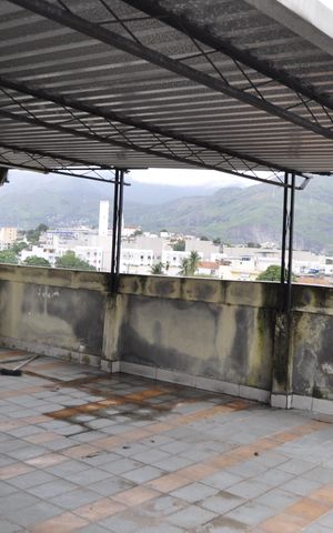 Casa de condomínio à venda com 130m², 3 quartos e 1 vagaCobertura