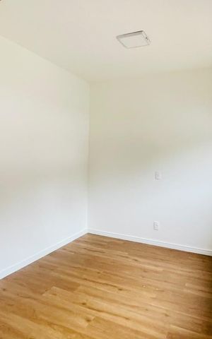 Casa de condomínio para alugar com 58m², 2 quartos e 2 vagas Casa de condomínio para alugar com 58m², 2 quartos e 2 vagasQuarto 2