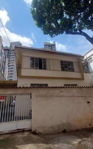 Apartamento à venda com 95m², 3 quartos e 1 vaga Apartamento à venda com 95m², 3 quartos e 1 vagaFachada