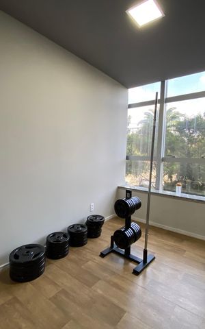 Apartamento à venda com 41m², 2 quartos e 1 vaga Apartamento à venda com 41m², 2 quartos e 1 vagaÁrea Comum