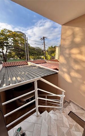 Casa à venda com 121m², 2 quartos e 1 vagaGaragem