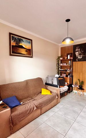 Casa à venda com 121m², 2 quartos e 1 vagaSala