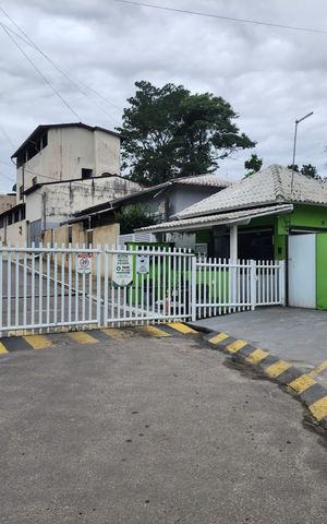 Casa de condomínio para alugar com 180m², 3 quartos e 2 vagas Casa de condomínio para alugar com 180m², 3 quartos e 2 vagasFachada