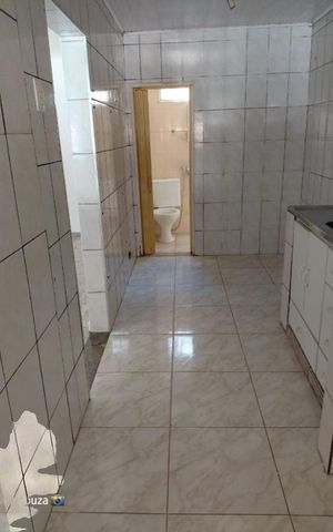 Casa à venda com 160m², 2 quartos e 2 vagas