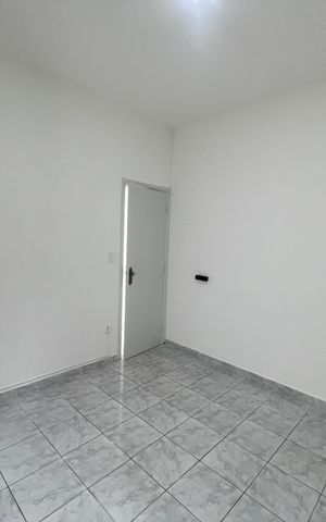 Casa para alugar com 52m², 2 quartos e 1 vaga Casa para alugar com 52m², 2 quartos e 1 vagaQuarto 1