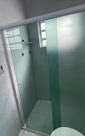 Casa para alugar com 52m², 2 quartos e 1 vaga Casa para alugar com 52m², 2 quartos e 1 vagaBanheiro