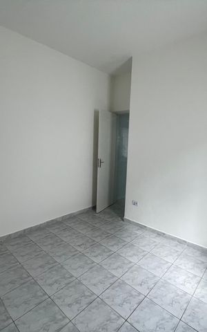 Casa para alugar com 52m², 2 quartos e 1 vaga Casa para alugar com 52m², 2 quartos e 1 vagaQuarto 2