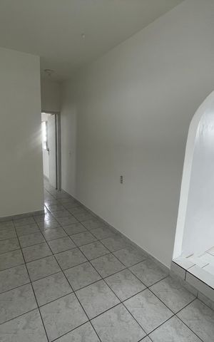 Casa para alugar com 120m², 5 quartos e 1 vaga Casa para alugar com 120m², 5 quartos e 1 vagaCozinha 2