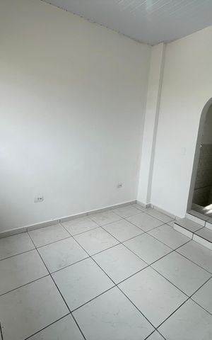Casa para alugar com 120m², 5 quartos e 1 vaga Casa para alugar com 120m², 5 quartos e 1 vagaSala 2