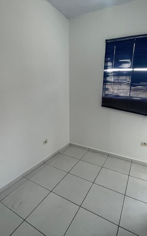 Casa para alugar com 120m², 5 quartos e 1 vaga Casa para alugar com 120m², 5 quartos e 1 vagaQuarto 3