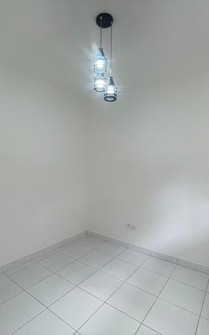 Casa para alugar com 120m², 5 quartos e 1 vaga Casa para alugar com 120m², 5 quartos e 1 vagaSala