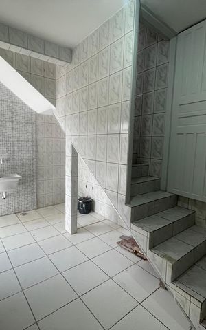 Casa para alugar com 120m², 5 quartos e 1 vaga Casa para alugar com 120m², 5 quartos e 1 vagaÁrea de Serviço