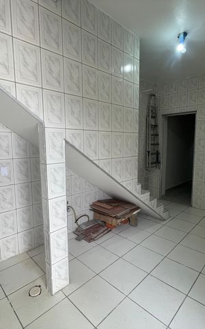 Casa para alugar com 120m², 5 quartos e 1 vaga Casa para alugar com 120m², 5 quartos e 1 vagaÁrea de Serviço