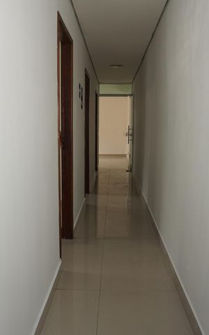 Casa para alugar com 150m², 3 quartos e 2 vagasCorredor