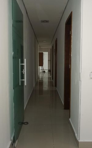 Casa para alugar com 150m², 3 quartos e 2 vagasCorredor